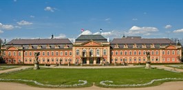 castle Dobříš